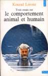 Trois essais sur le comportement animal et humain